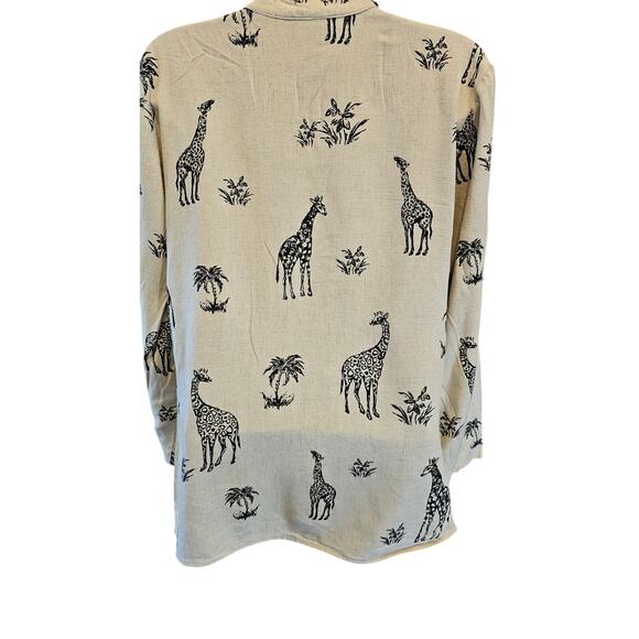 Michael Taylor sz M / L (?) Linen giraffe art shaket beige neutral button front - Picture 2 of 7